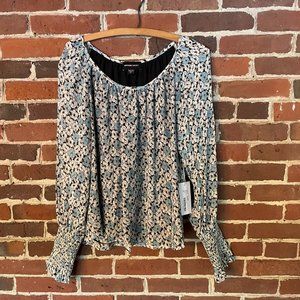 Fifteen Twenty Smocked Sleeve Top in Floral Print, NWT, size Medium